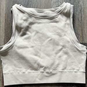 (4) Pro Fit Sleeveless Top